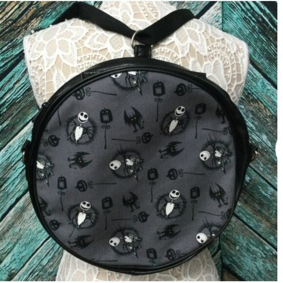 Hot Topic Handbags - Nightmare before christmas LUNA convertible crossbody backpack round bag spooky
